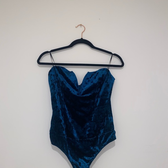 Fashionova suede strapless bodysuit - Picture 6 of 14
